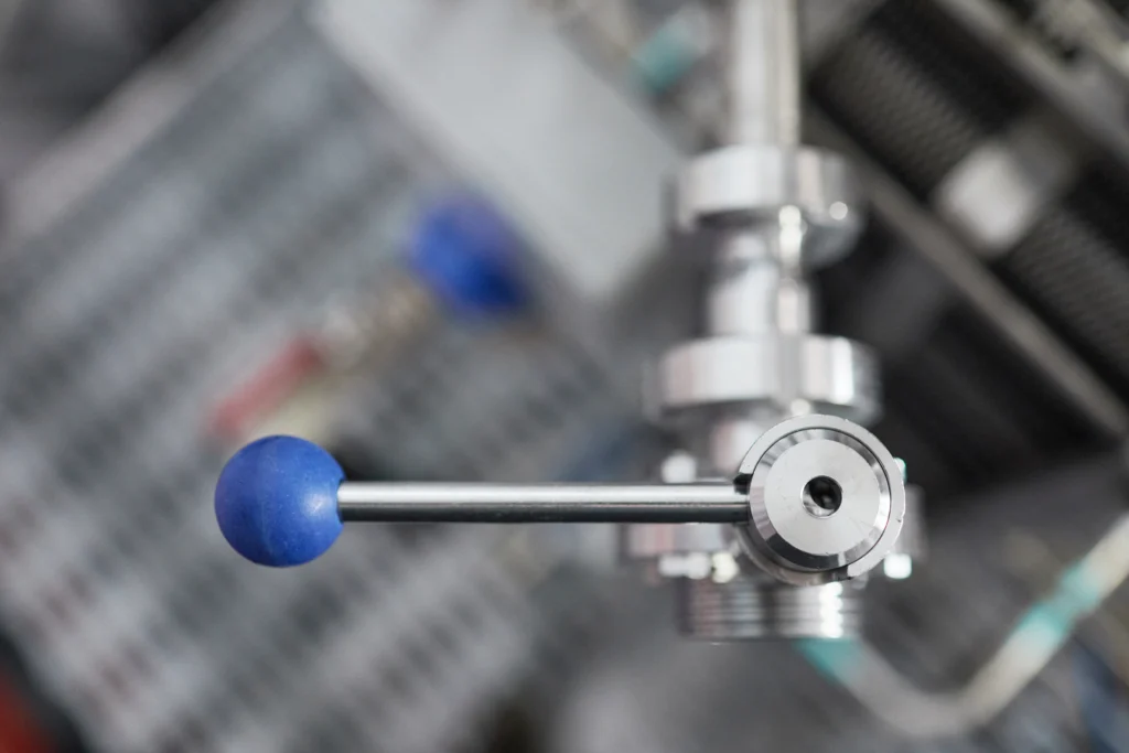 tap-lock-close-up-2026-01-08-07-59-40-utc